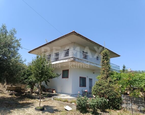 4340-72171965.jpg
