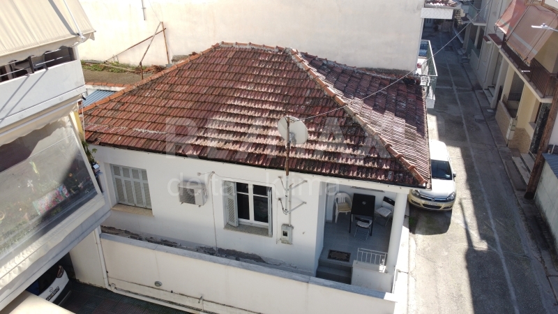 7-80677497.jpg