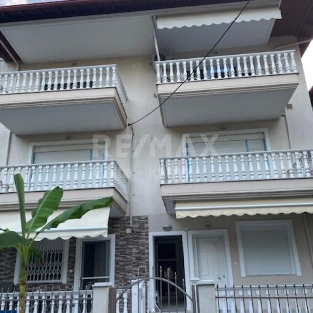 4341-74781765.jpg