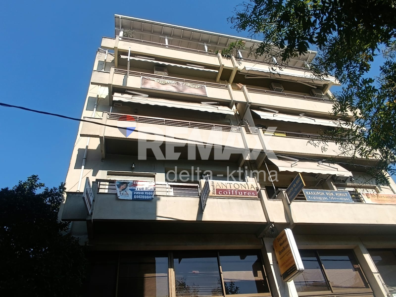4347-9205263.jpg