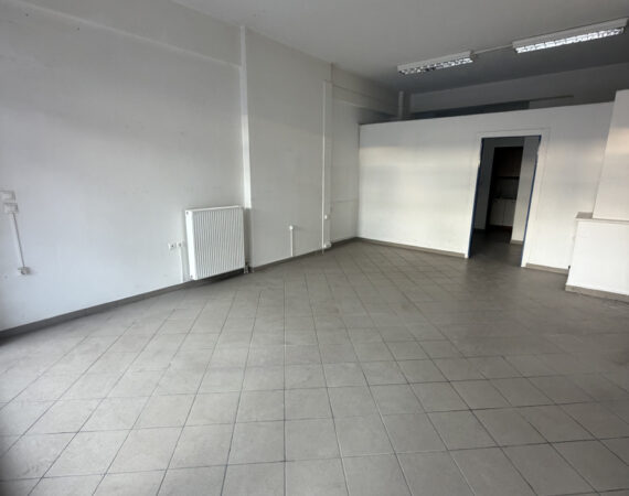 1099-93829925.jpg