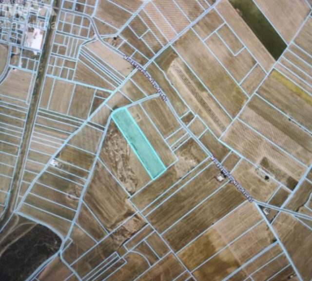 1120-94339884.jpg