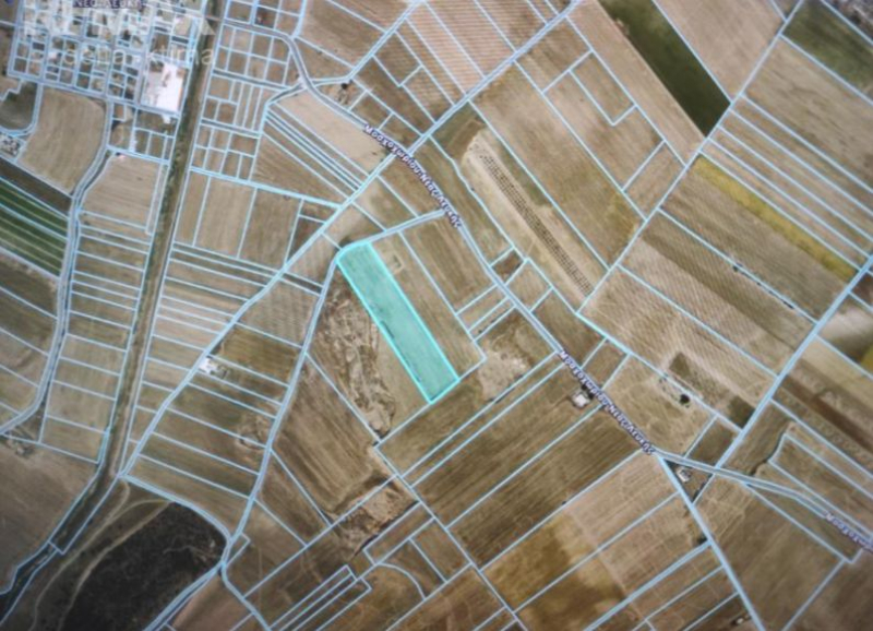 1120-94339884.jpg