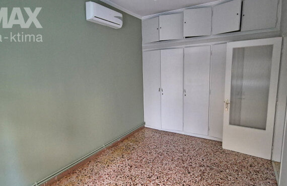 7-93703013.jpg